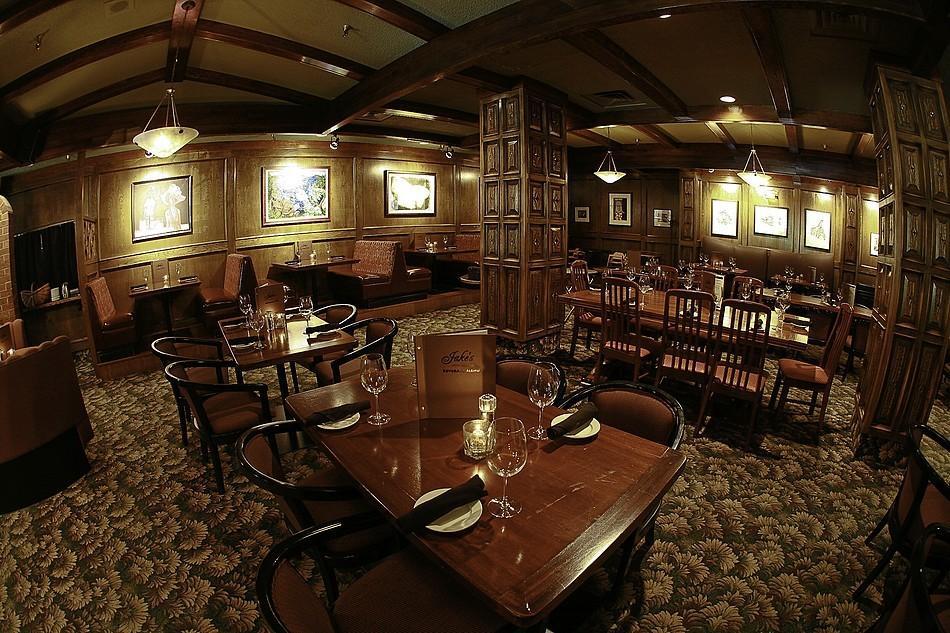 Compass Point Inn - Surrey Restaurant foto